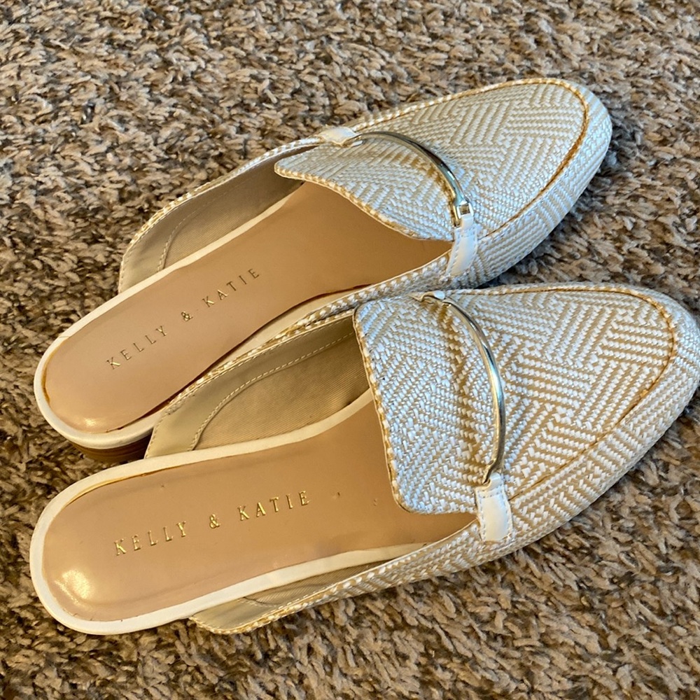 Cute Kelly & Katie tan and white slide in loafers with gold detail